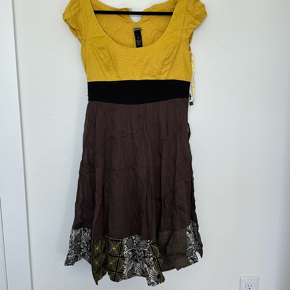 Lithe lightweight dress